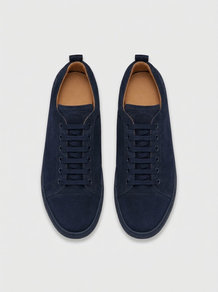 SUEDE SNEAKER