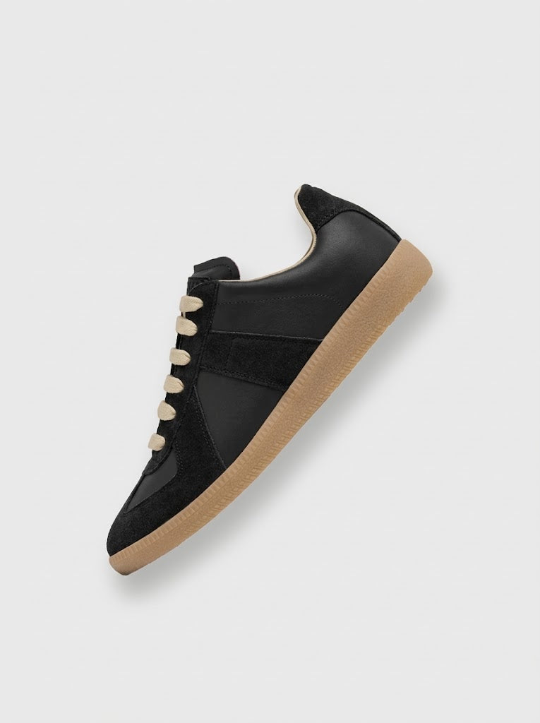 ALVA SNEAKER