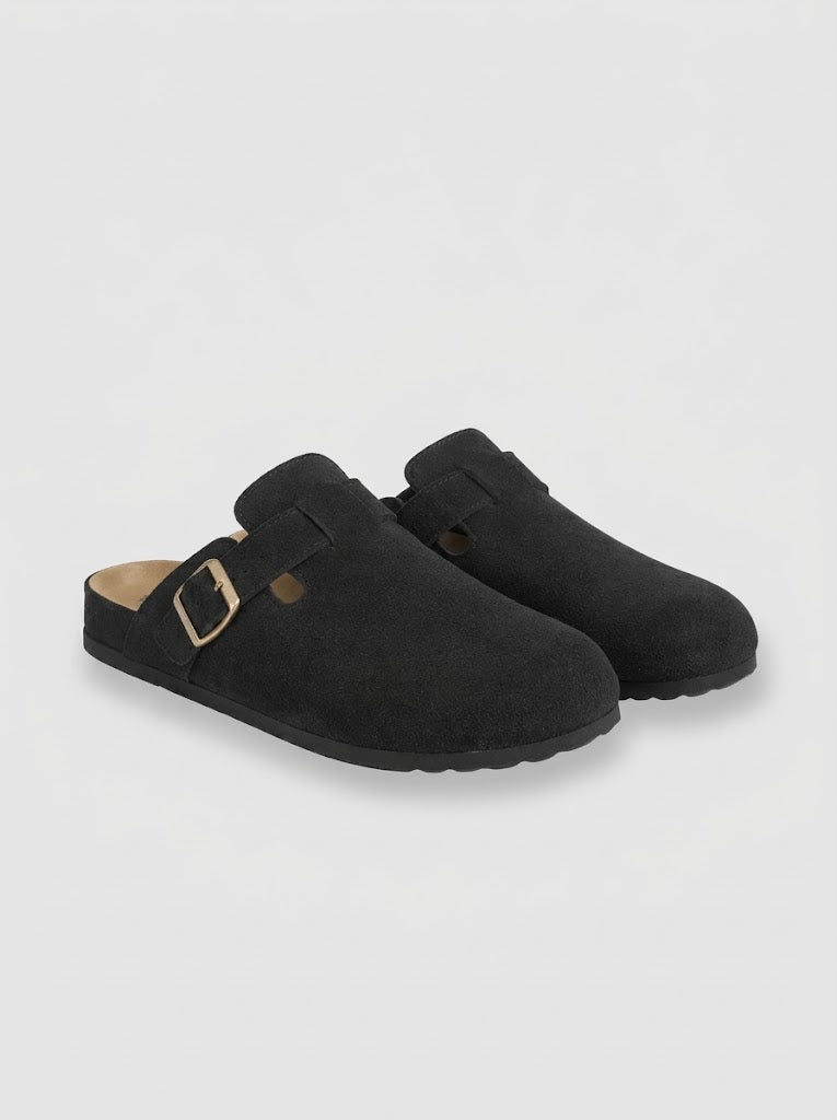 TRENDY CLOGS