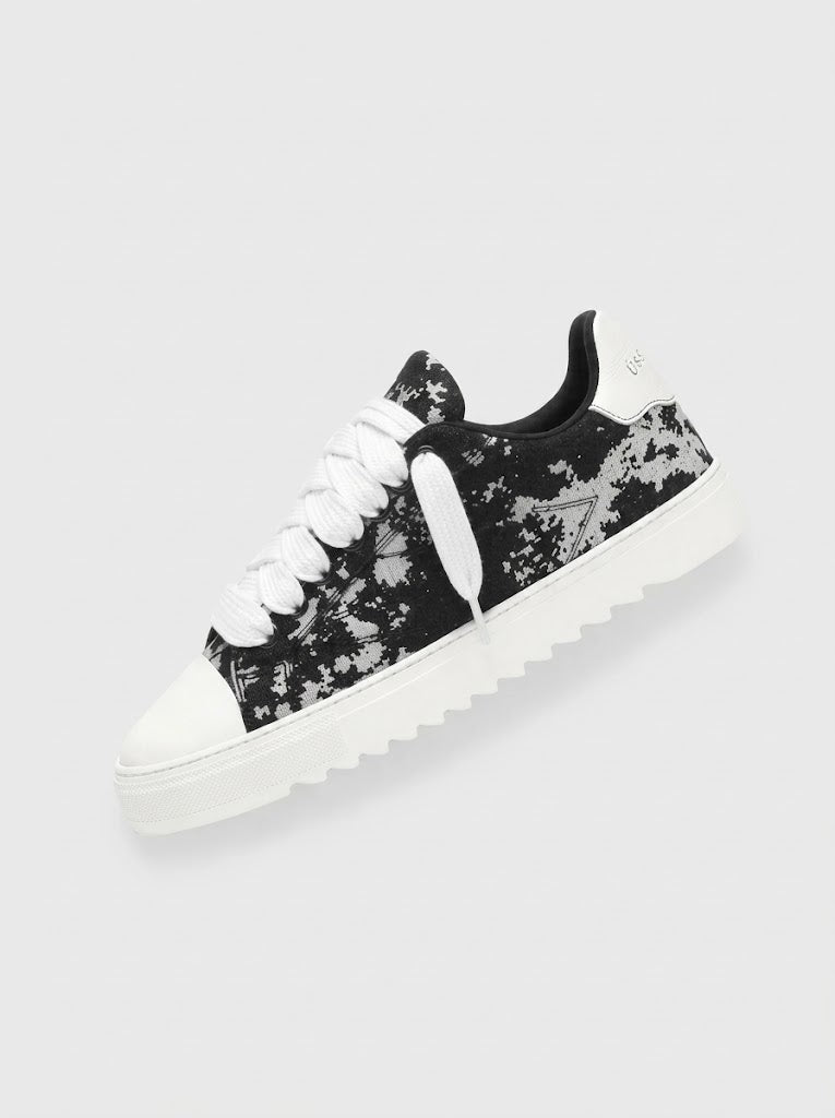 NUM SNEAKER